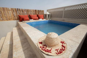 Riad Jarco Marrakech, cœur Medina, Rooftop, bassin , Proche Place Jemaa el fna